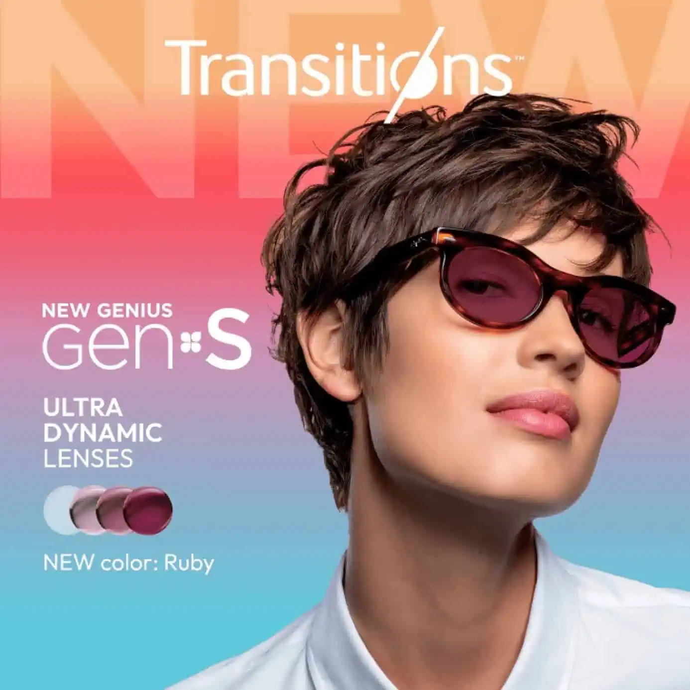 Dona amb ulleres amb lents Transitions Gen S